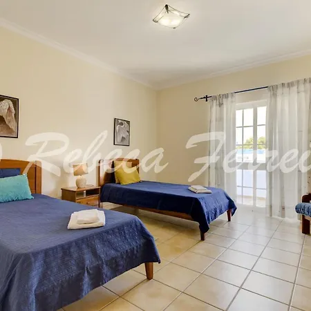Guia Sleeps 6 Pool Wifi Villa *