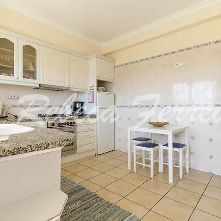 Guia Sleeps 6 Pool Wifi Villa *